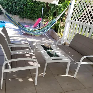  Hébergement de vacances Creole